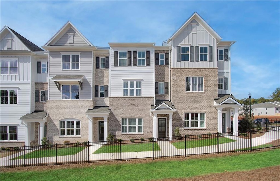 WELCOME HOME TO EAST PARK VILLAGE