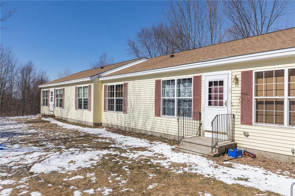 169 Pine Hill Berwick, ME Front View...
