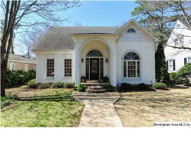 Welcome home to 402 Hambaugh Avenue in desirable E