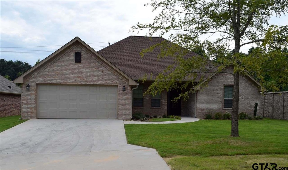 3692 3692 Old Omen, Tyler, TX 75707 - photo 1