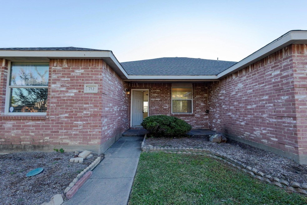 712 Odenville Dr, Wylie, TX 75098 - photo 1