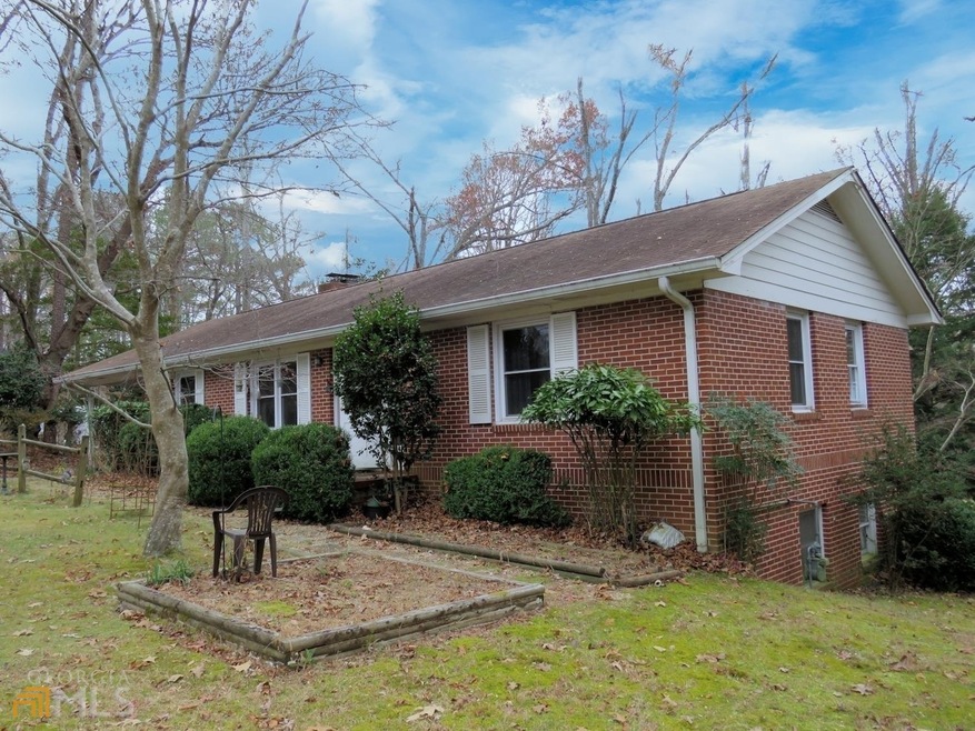 689 N Chestatee St, Dahlonega, GA 30533 - Recently Sold