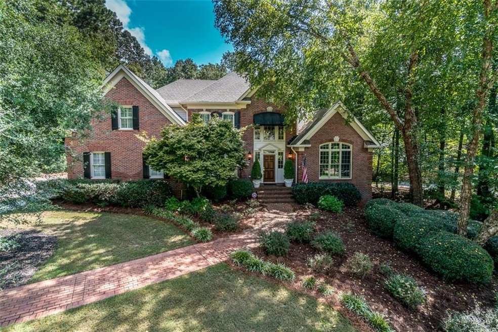 Gorgeous 4 Sides Brick in the Heart of Johns Creek