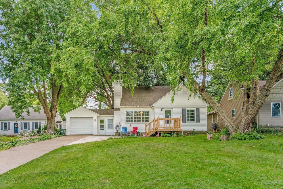 Sold $233,700 • Co-Listing Agent