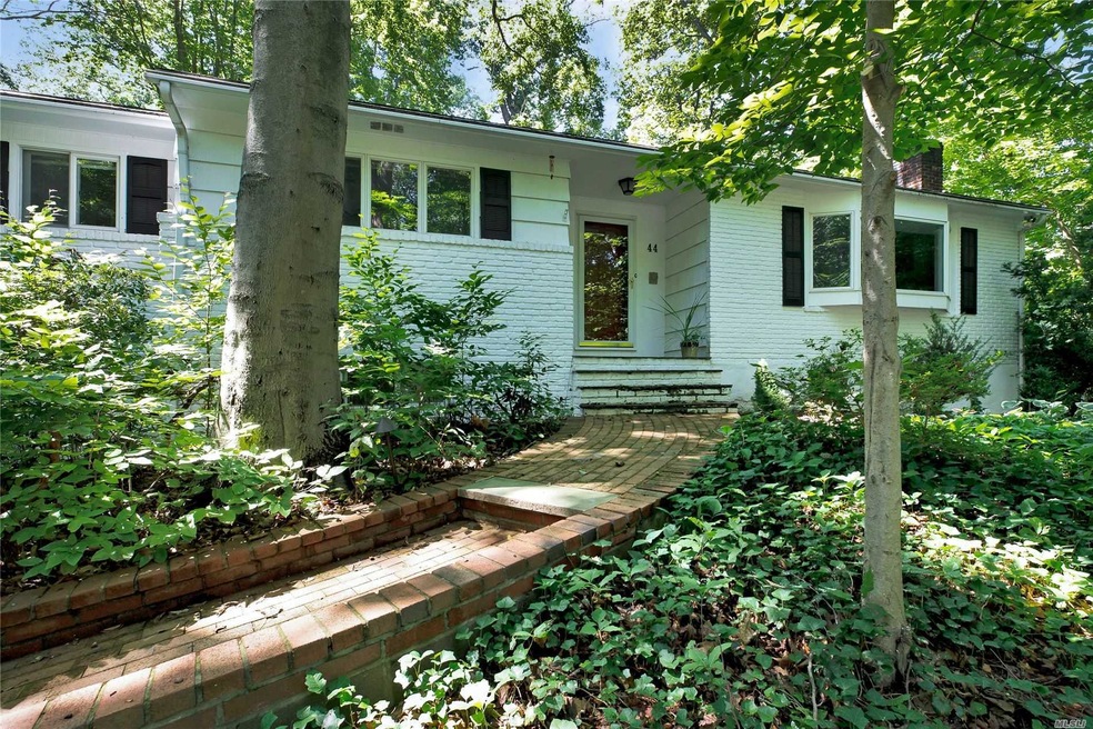 Sold $668,000 • Co-Listing Agent