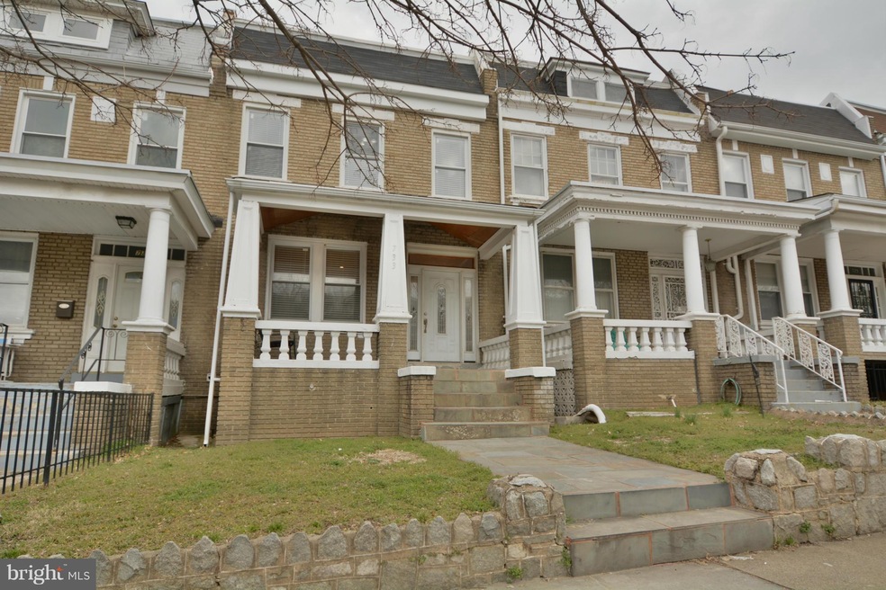733 Otis Place NW, Washington, DC 20010 - photo 1