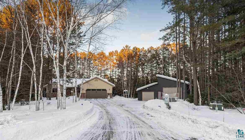 1553 Woodridge Cir, Cloquet, MN 55720 - photo 1