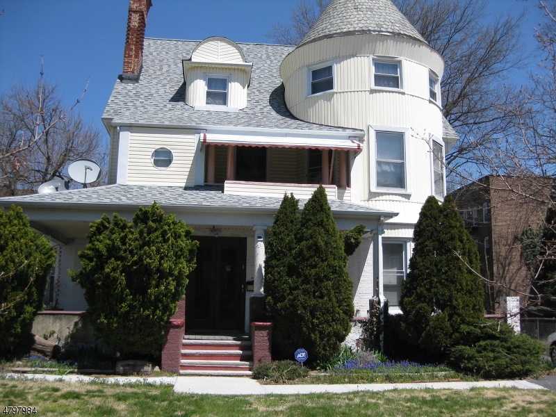 433 New England Terrace, Orange, NJ 07050 - photo 1