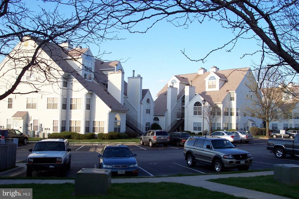 14126 Bowsprit Ln unit 705, Laurel, MD 20707 - photo 1