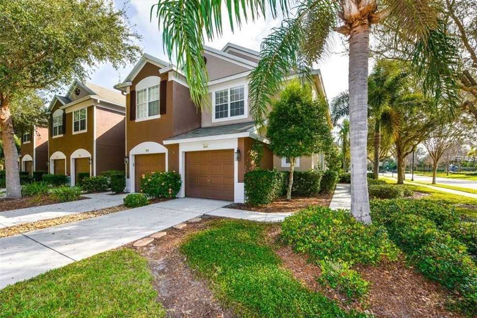 End unit townhome with attached 1 car garage