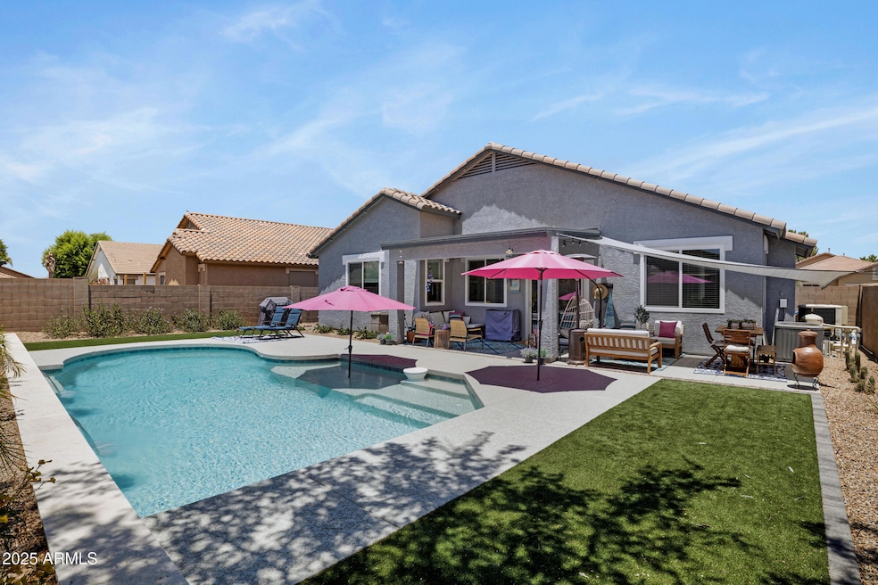 4231 E Augusta Ave-30