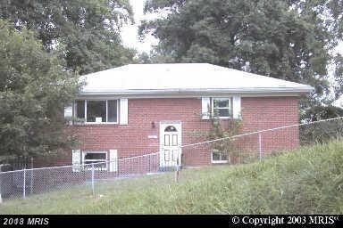 700 Brooke Rd, Capitol Heights, MD 20743 - photo 1