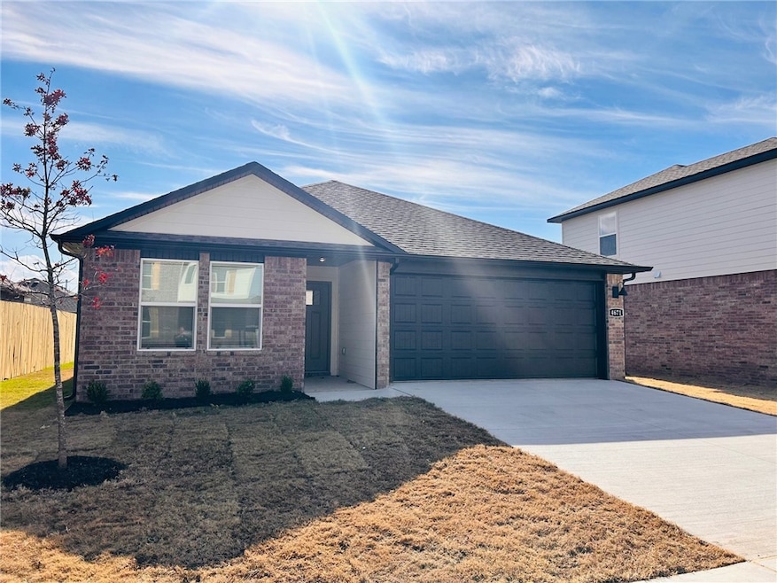 4671 W Aurora St, Fayetteville, AR 72704 - photo 1