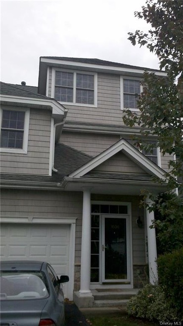1606 Half Moon Bay Dr, Croton On Hudson, NY 10520 - photo 1