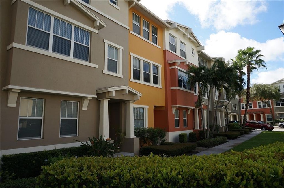 609 Amador Ln unit 1932, West Palm Beach, FL 33401 - photo 1