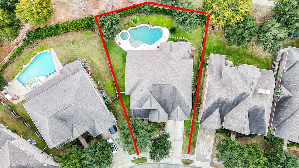This home has a backyard oasis with covered patio,
