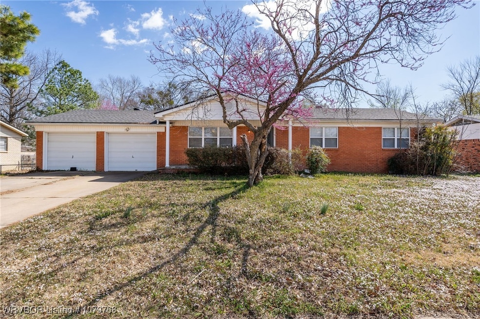 8005 Holly Ave, Fort Smith, AR 72908 - photo 1