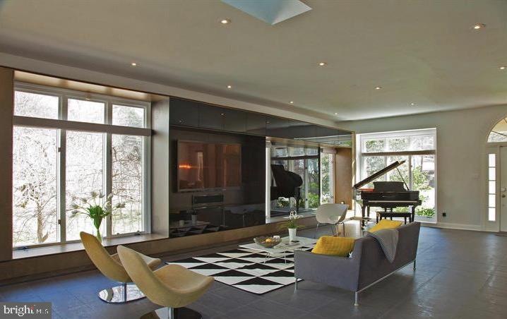 8406 Old Seven Locks Rd, Bethesda, MD 20817 - photo 1