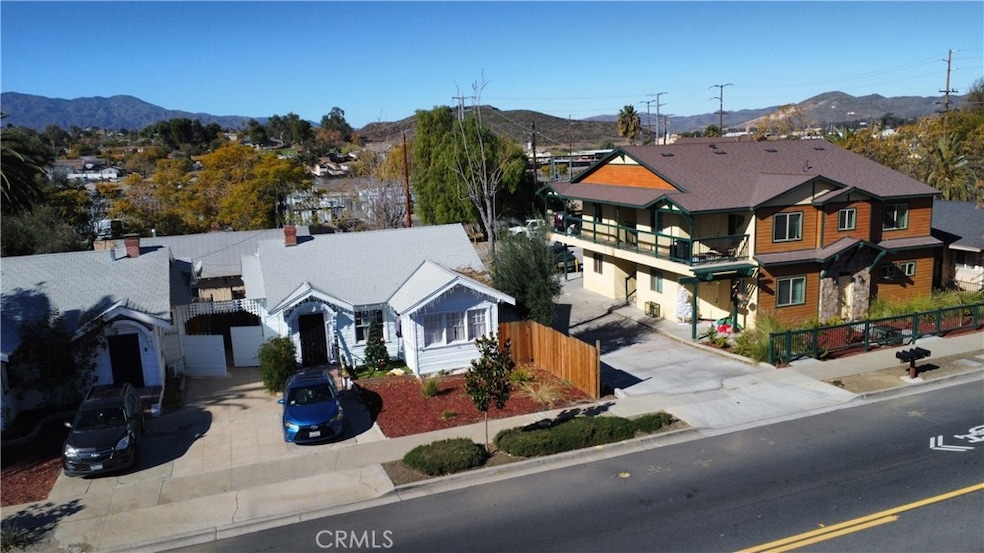 411 413-415 N Main, Lake Elsinore, CA 92530 - photo 1
