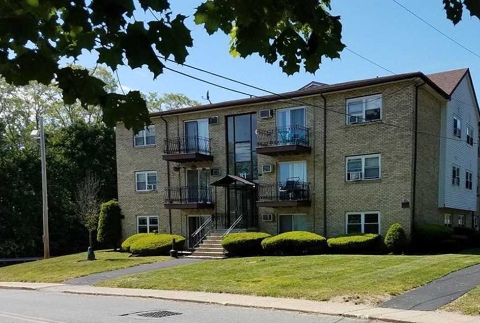 81 High St unit 26, Amesbury, MA 01913 - photo 1