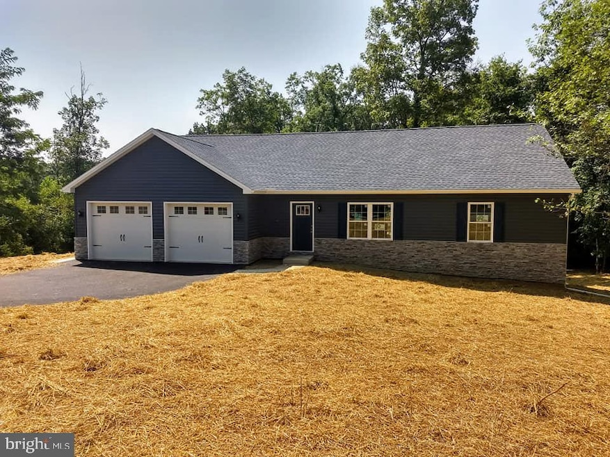 4088 Percy Ave, Chambersburg, PA 17202 - photo 1