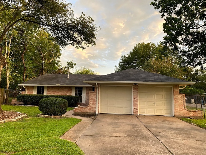 4030 Castledale Dr, Houston, TX 77093 - photo 1