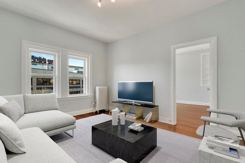 3 Englewood Ave unit 15, Brookline, MA 02445 - photo 1