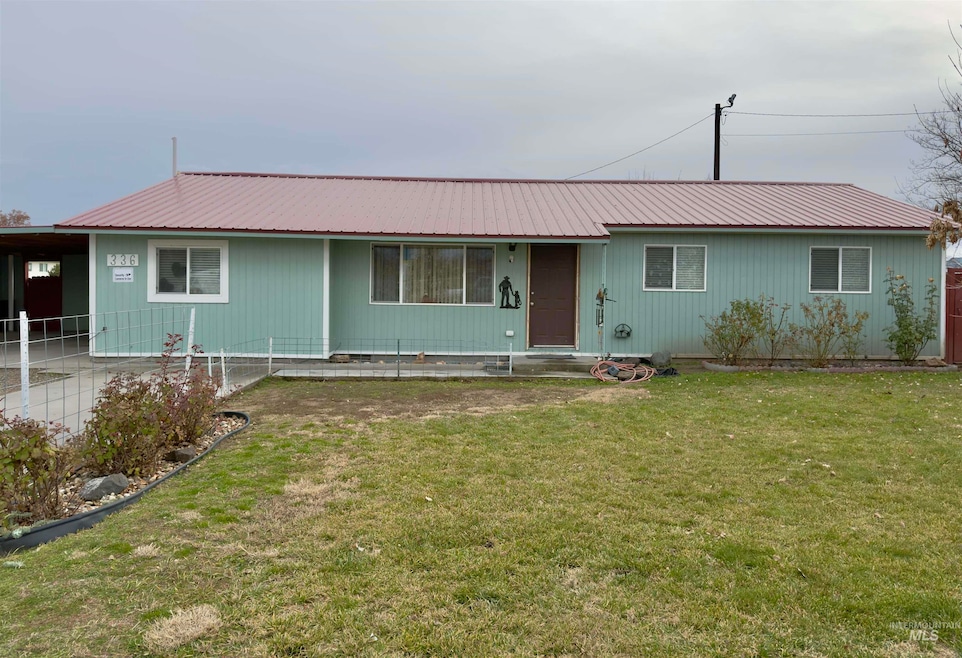 336 NW 11th Ave, Ontario, OR 97914 - photo 1