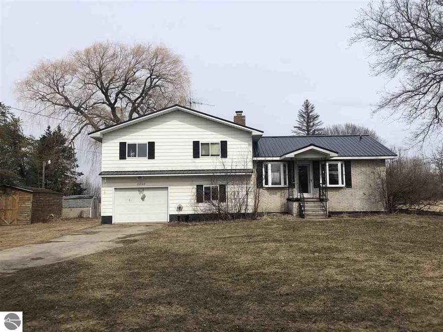 3848 Turtle Rd, National City, MI 48748 - photo 1