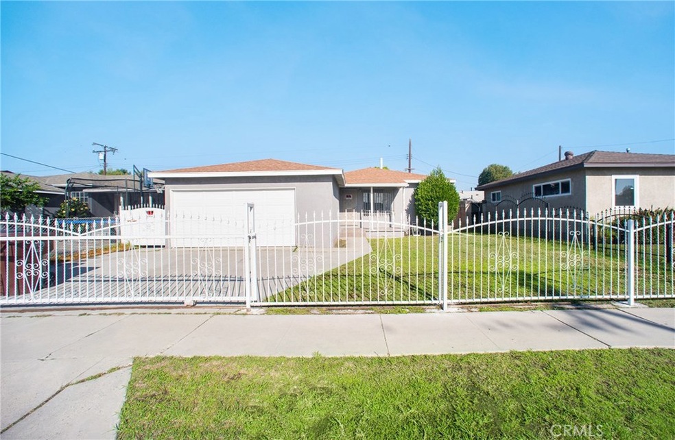 807 W 156th St, Compton, CA 90220 - photo 1