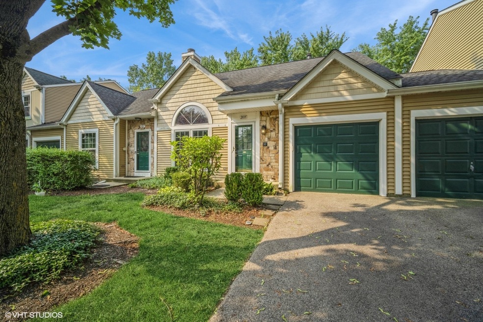 2035 Teton Pkwy, Algonquin, IL 60102 - photo 1