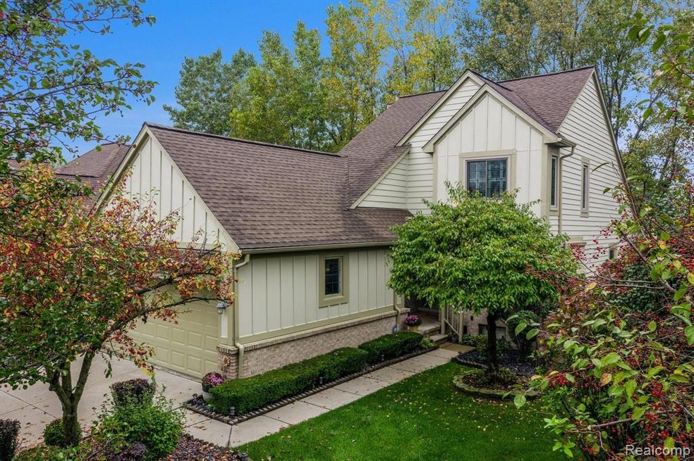 2669 Maple Forest Drive detached condo with attach