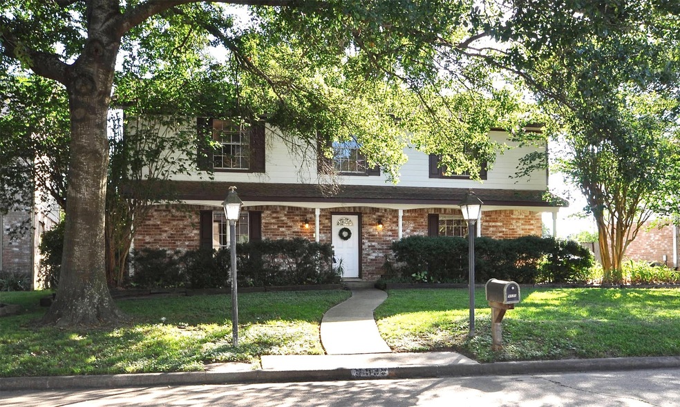 9535 Kindletree Dr, Houston, TX 77040 - photo 1