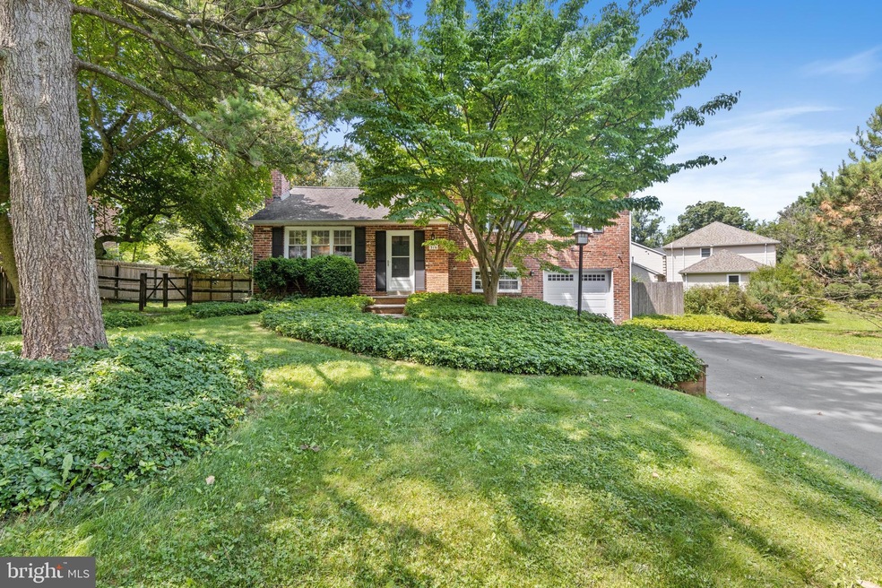 316 N Fairfield Rd, Devon, PA 19333 - photo 1