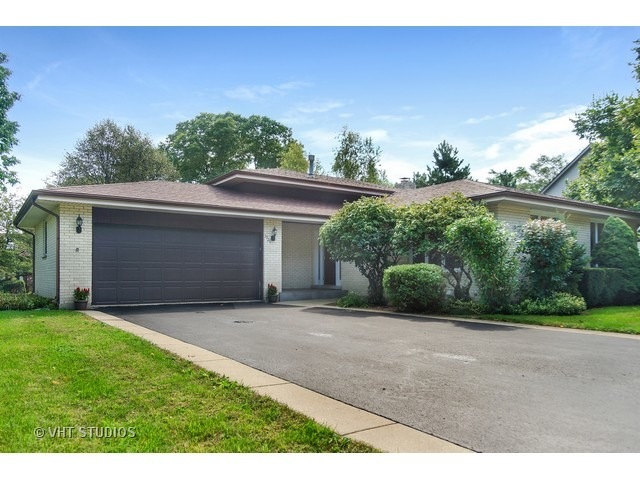 3720 Wilke Rd, Rolling Meadows, IL 60008 - photo 1