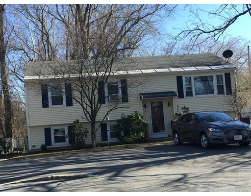 762 Varnum Ave, Lowell, MA 01854 - photo 1