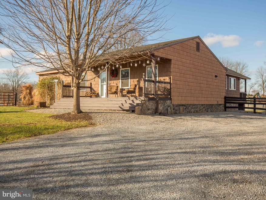 763 Crums Church Rd, Berryville, VA 22611 - photo 1