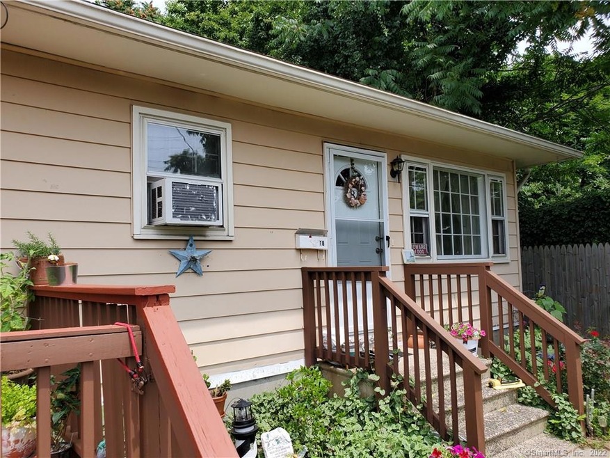 18 Atlas St, Hamden, CT 06517 - photo 1