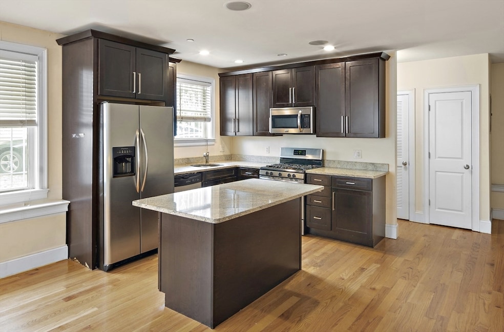 178 W Fourth St unit 1A, Boston, MA 02127 - photo 1