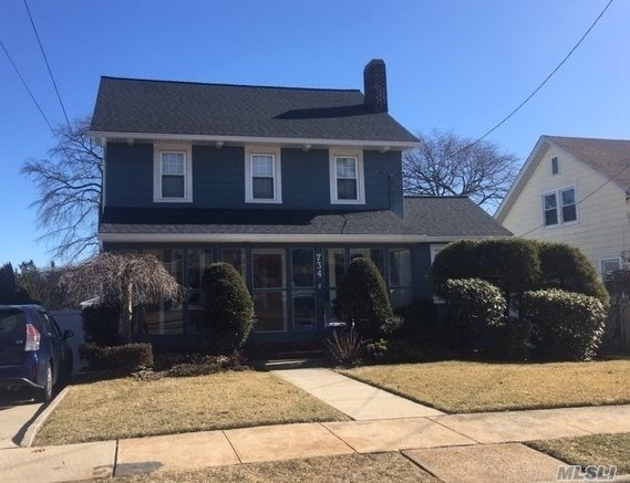 734 Lakeside Dr, Baldwin, NY 11510 - photo 1