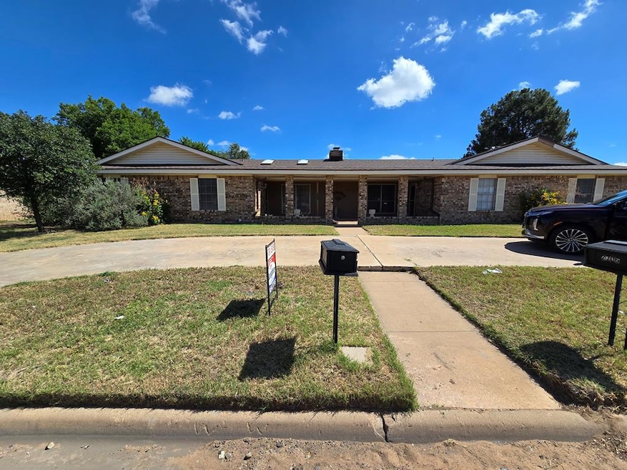 For Rent $1,600/month