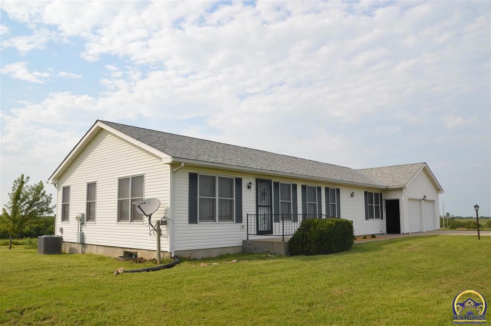 28350 Keene Eskridge Rd, Maple Hill, KS 66507 - photo 1