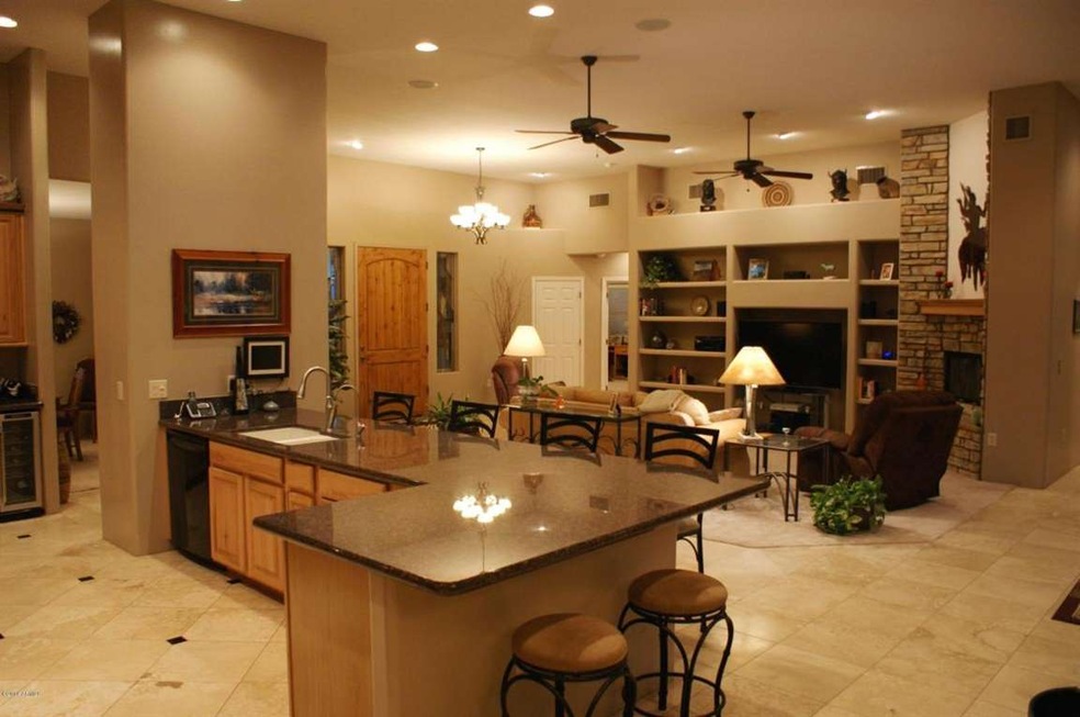 Gourmet Kitchen & Great Room
