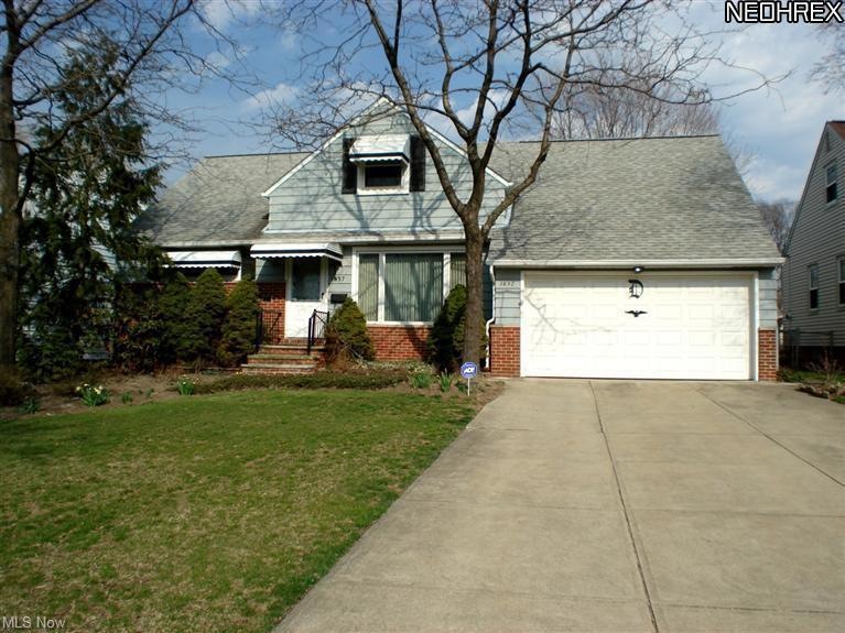 1857 Braeburn Park Dr, Euclid, OH 44117 - photo 1