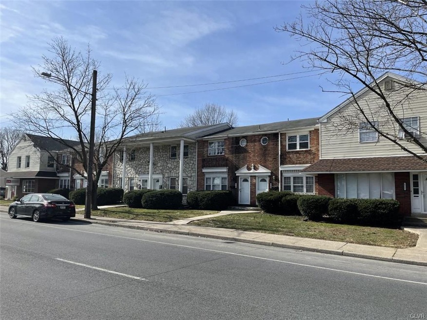 1739 Schoenersville Rd unit 1739-1751, Bethlehem, PA 18018 - photo 1