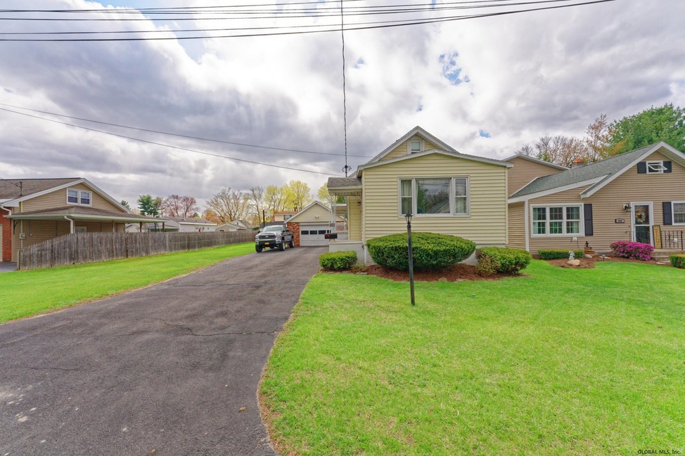 604 Arbor Ave, Schenectady, NY 12306 - photo 1