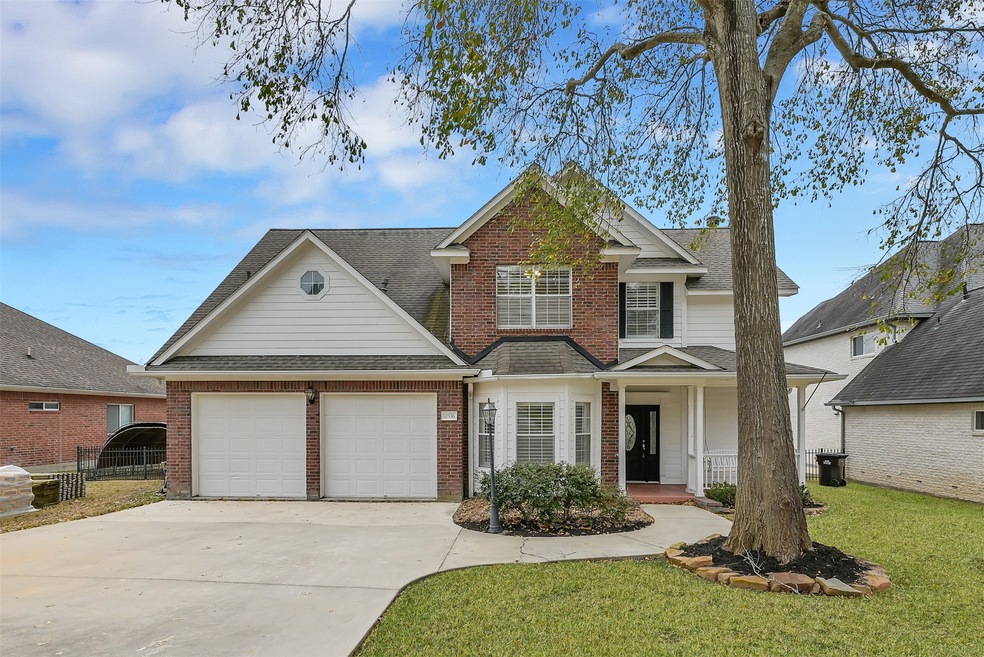 Welcome Home to your Lake Front Property!