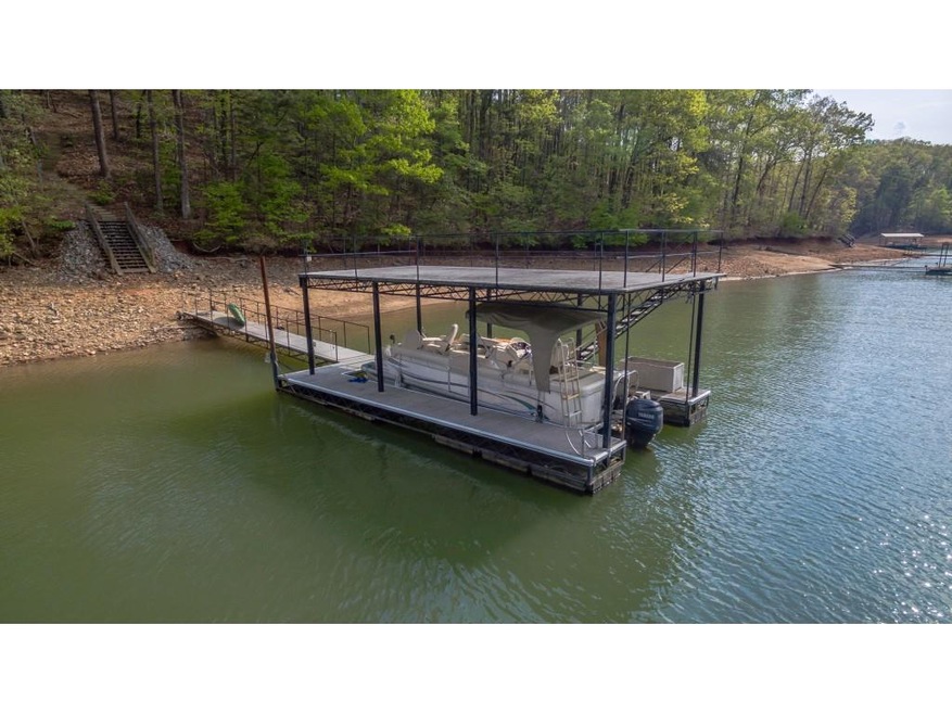 3433 Point View Cir, Gainesville, GA 30506 - photo 1