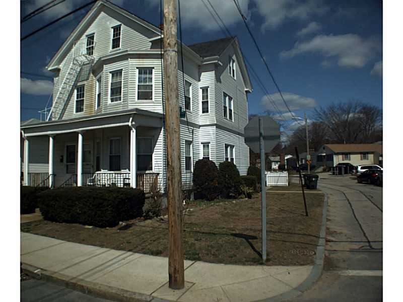 927 Smith St, Providence, RI 02908 - photo 1