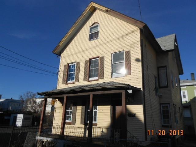 156 Pequonnock St, Bridgeport, CT 06604 - photo 1